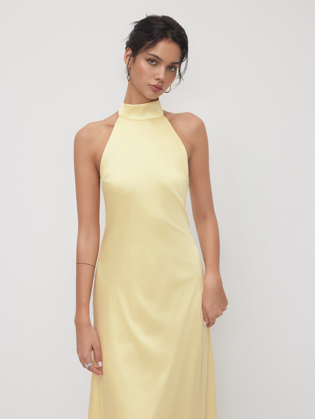 Denisa™ – Vestido Maxi Satinado