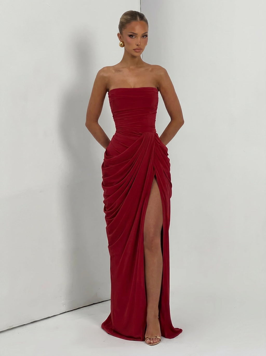 Cyra™ - Vestido Largo de Chifón Rojo