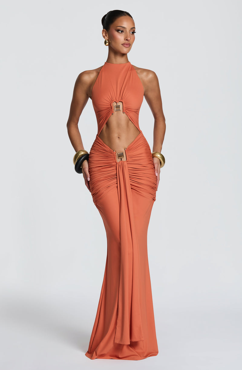 Aitana™ - Vestido Largo con Herrajes