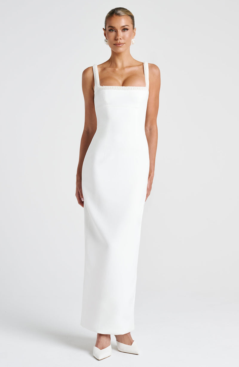 Inés™ - Vestido Midi con Perlas