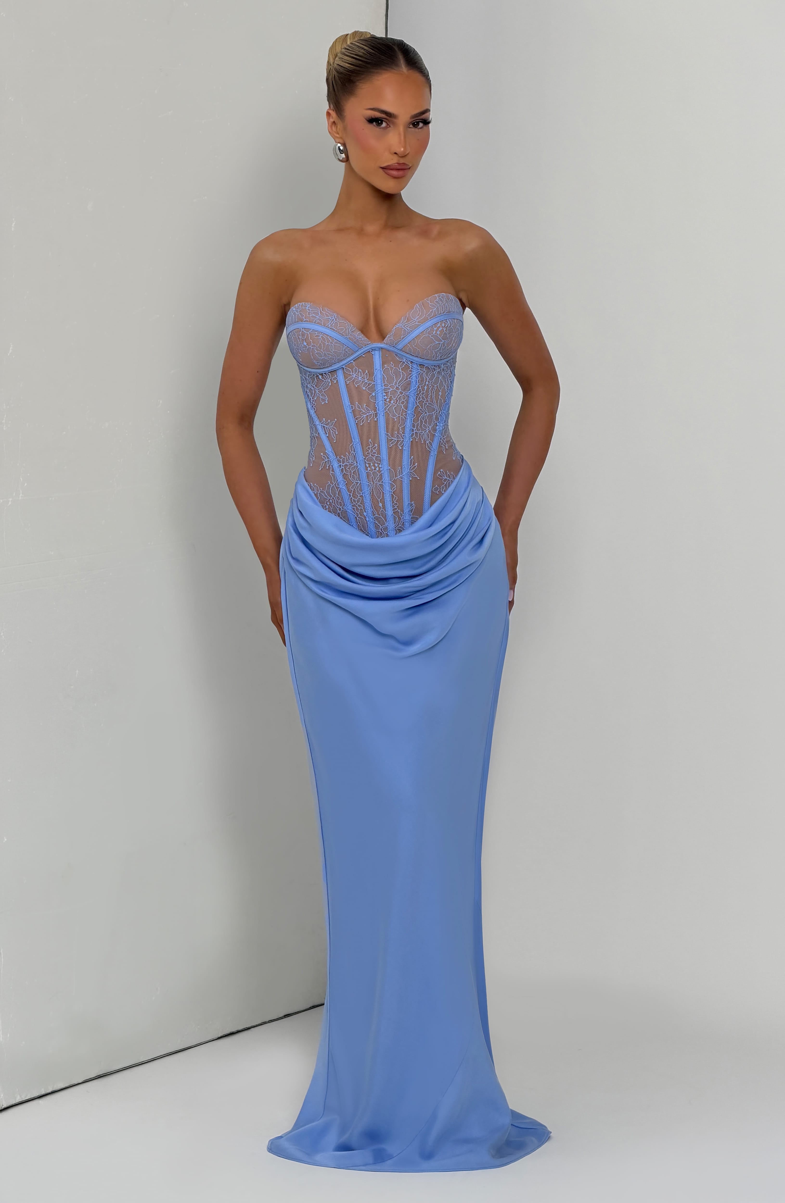 Catalina™ - Vestido Largo de Encaje