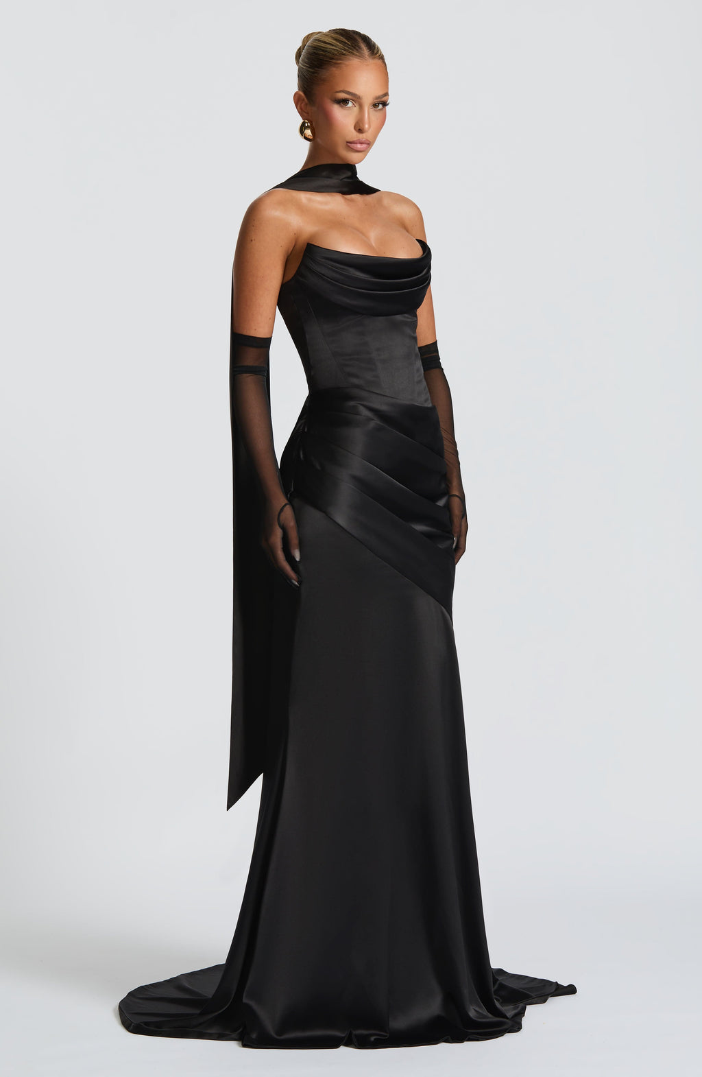 Aria™ - Vestido Largo Negro