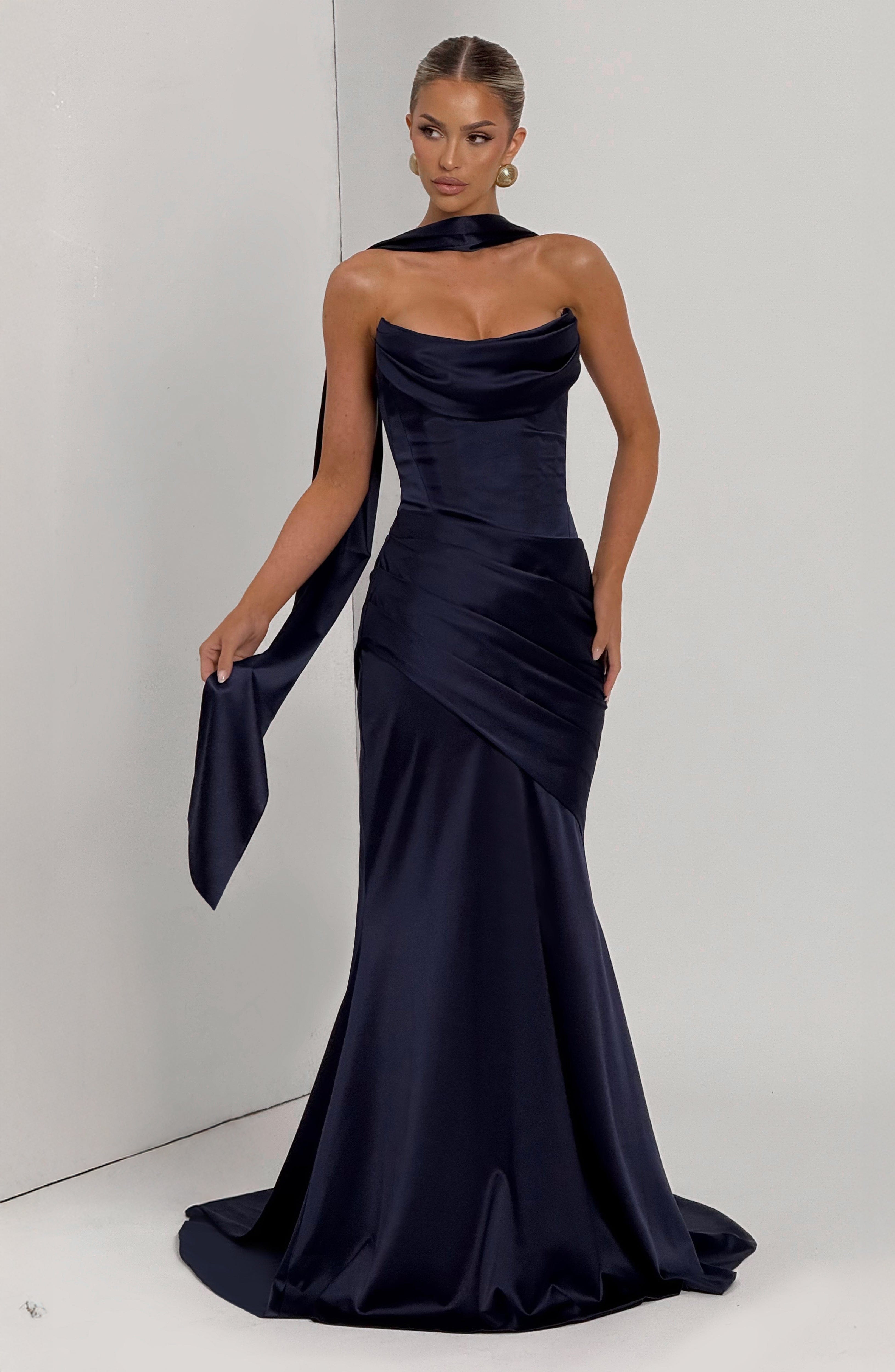Aria™ - Vestido Largo Azul Marino