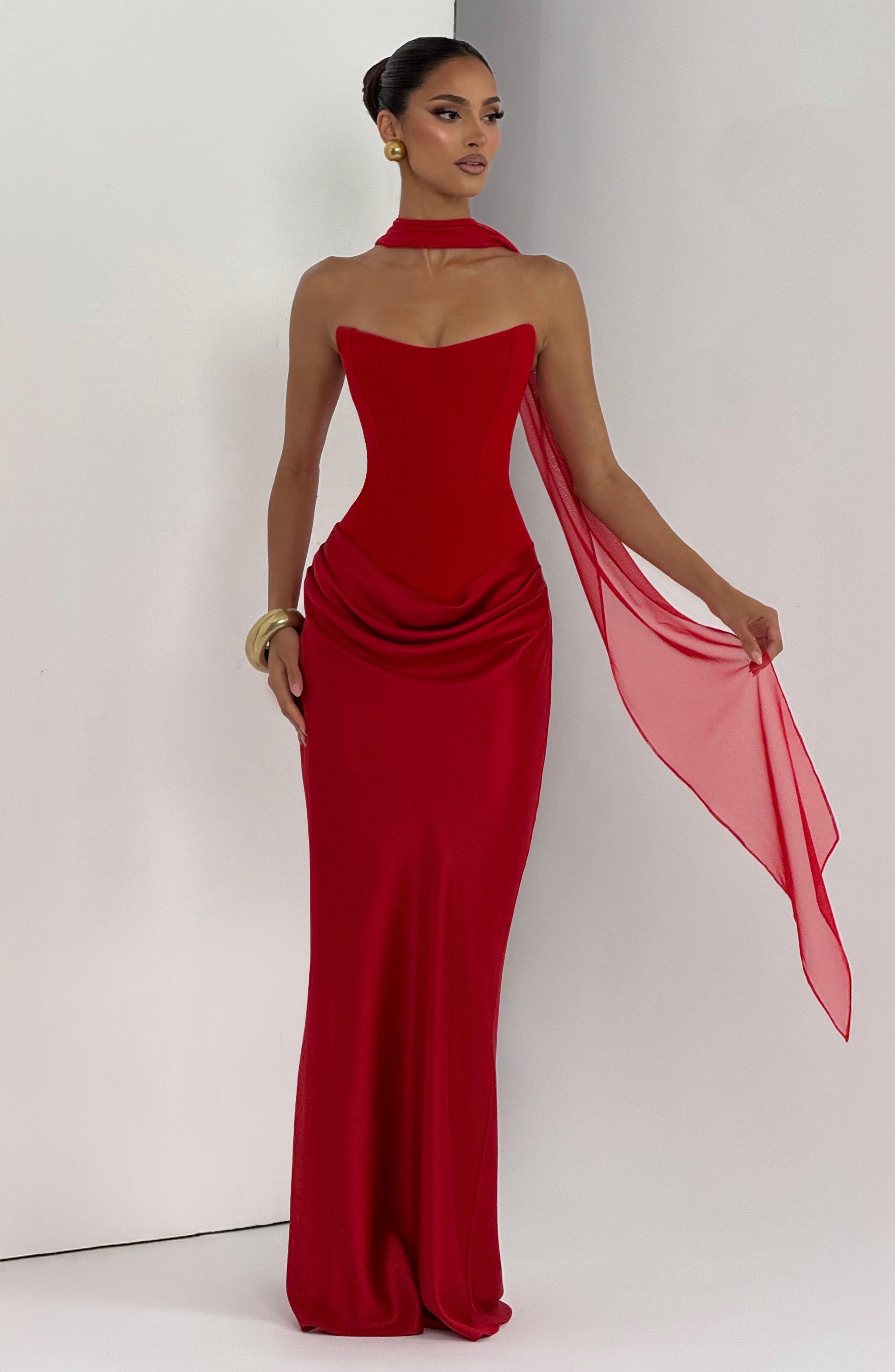 Marta™ - Vestido Largo con Sobrefalda