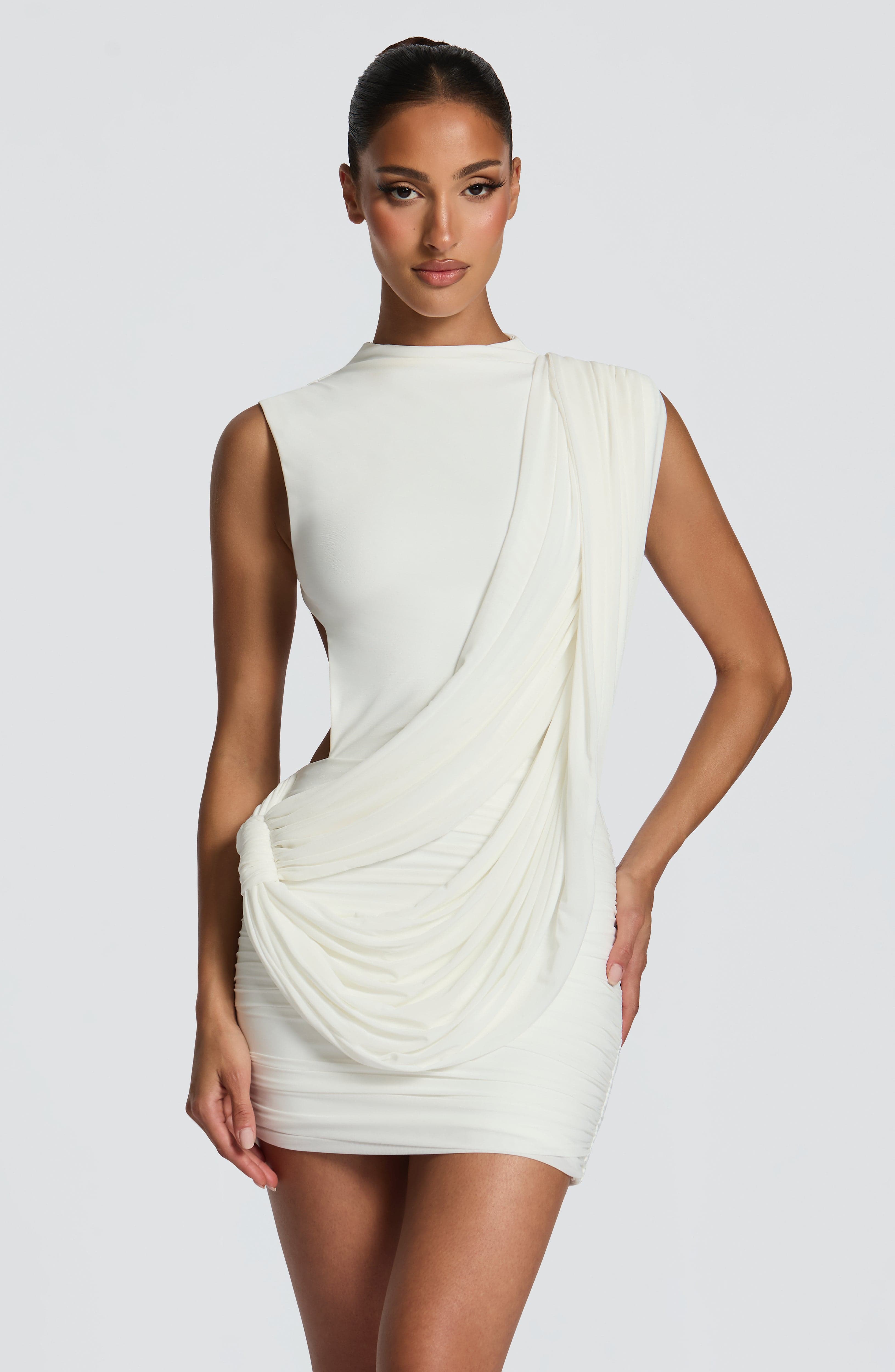 Mireya™ - Vestido Corto de Malla