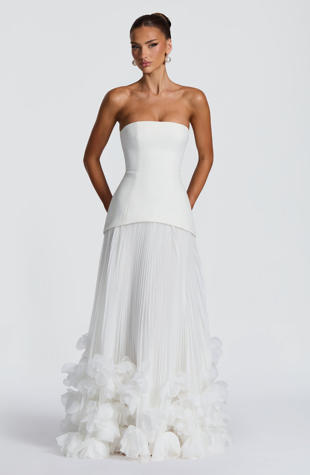 Serafina™ - Vestido Largo con Apliques
