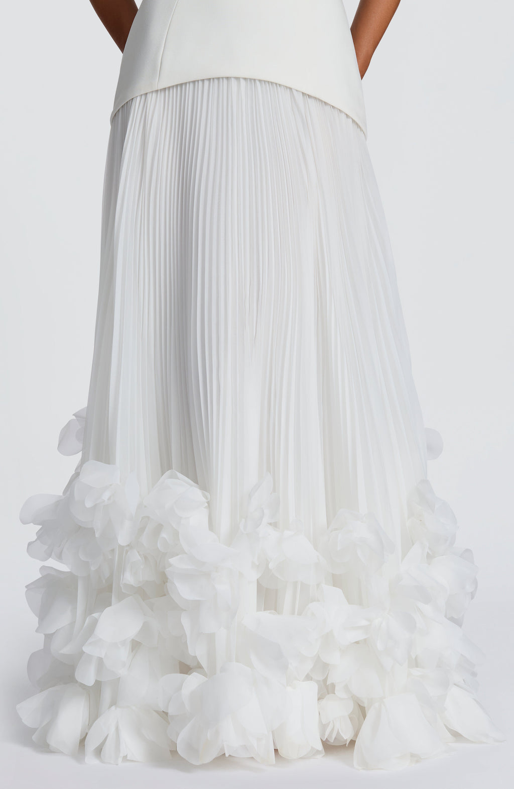 Serafina™ - Vestido Largo con Apliques
