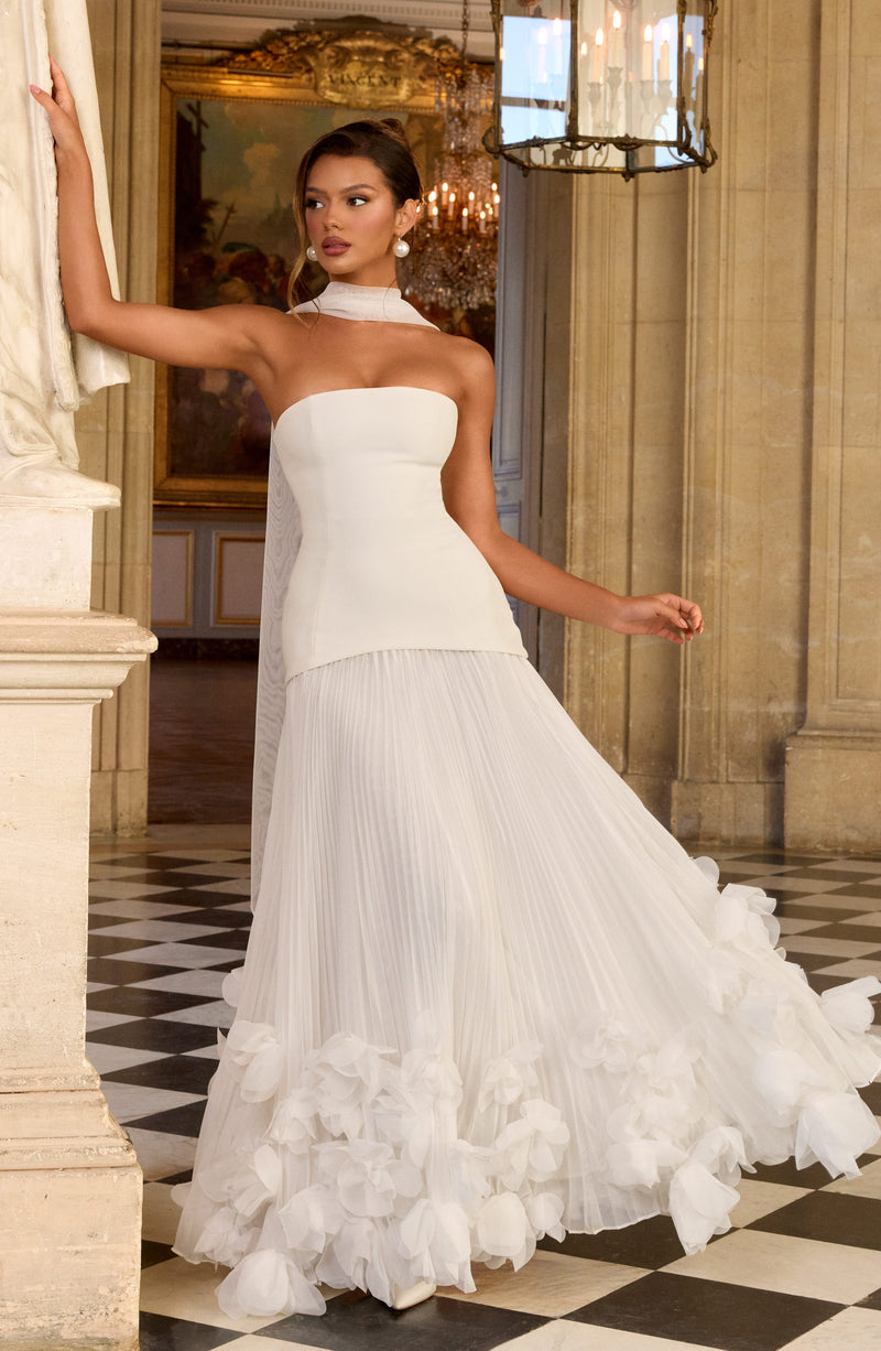 Serafina™ - Vestido Largo con Apliques