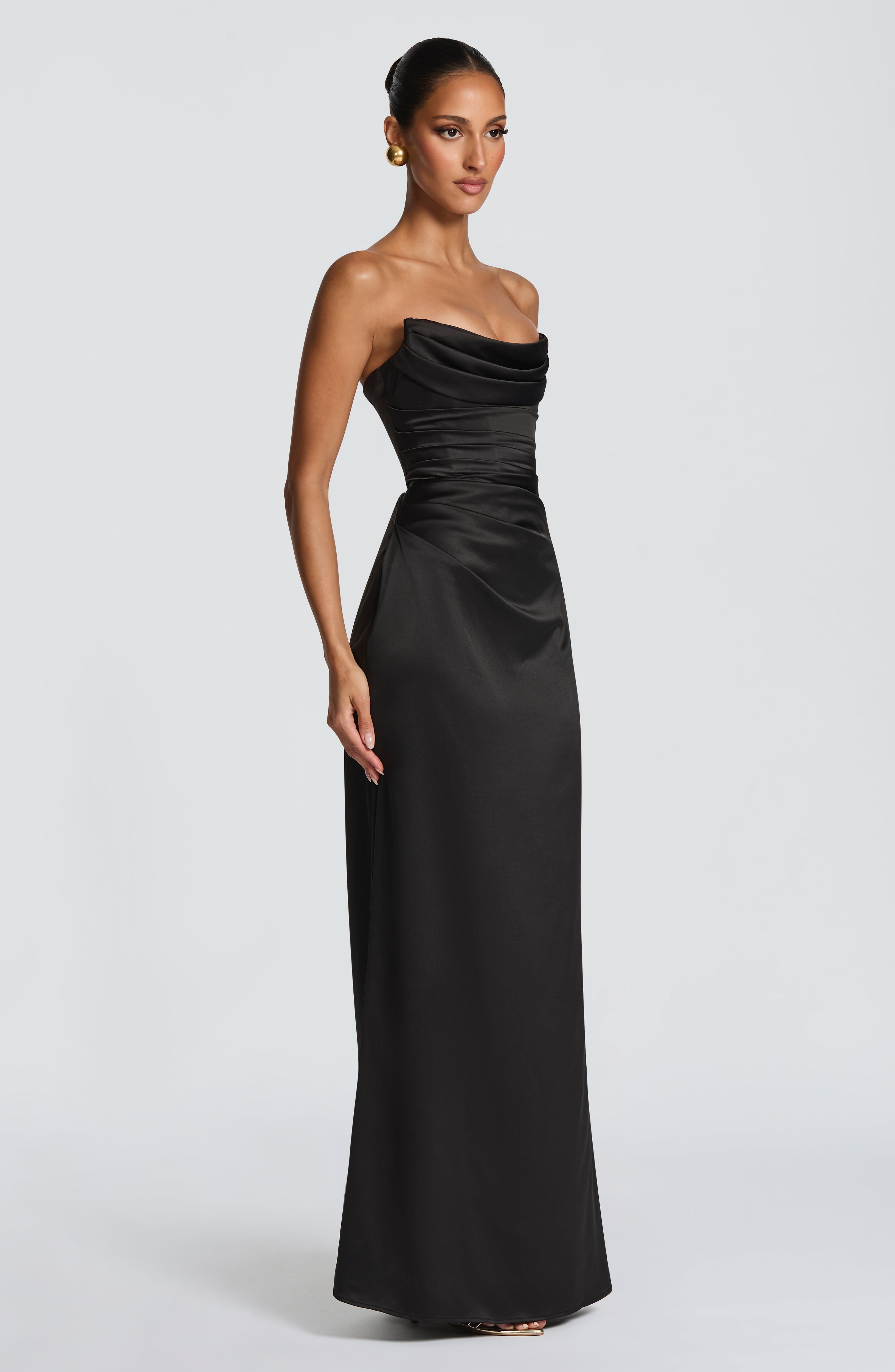 Vega™ - Vestido Largo de Satén